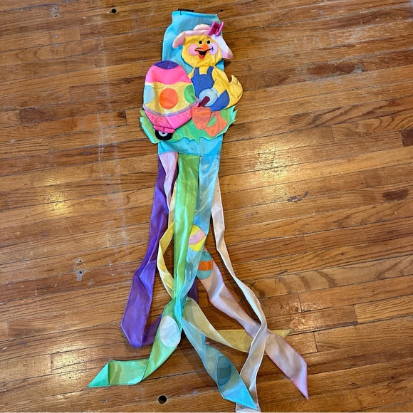 Three Vintage Spring Windsport Wind Socks - Picture 9 of 15